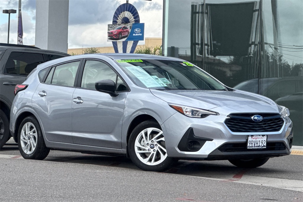 2025 Subaru Impreza Base photo 2