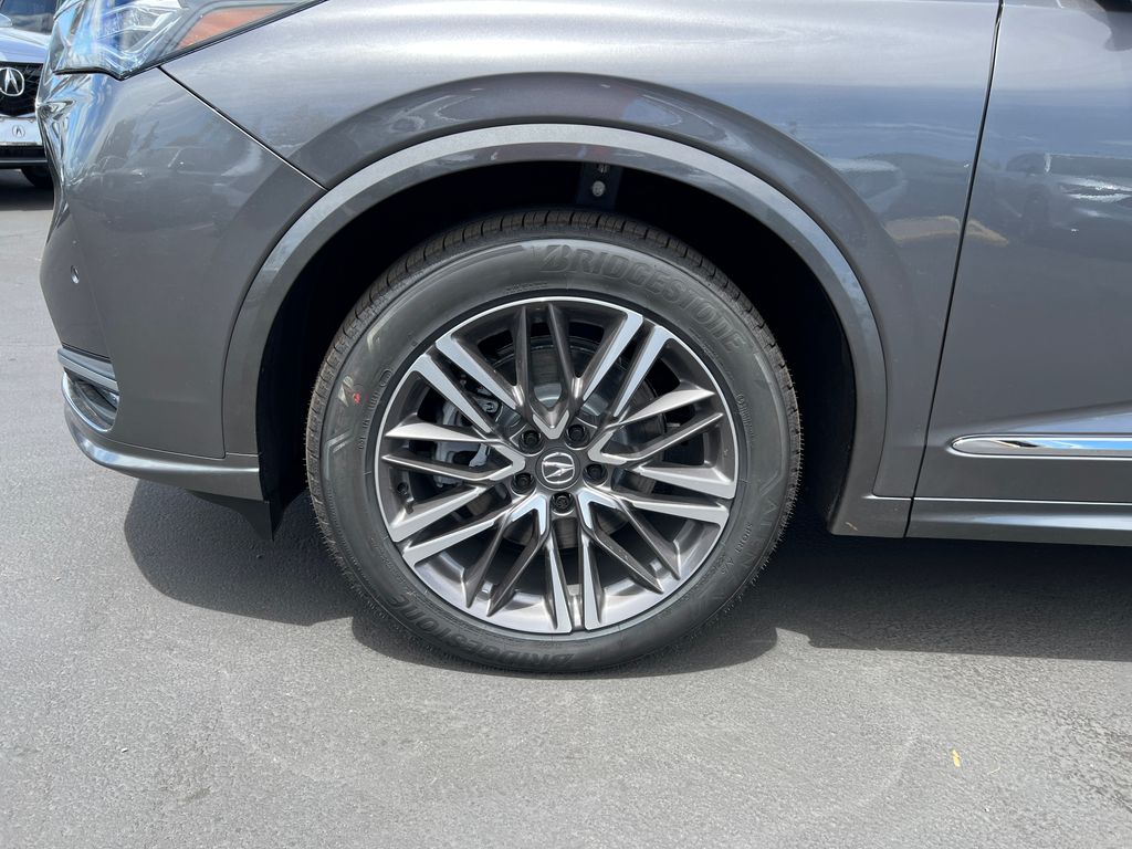 2026 Acura MDX SH-AWD Advance photo 5