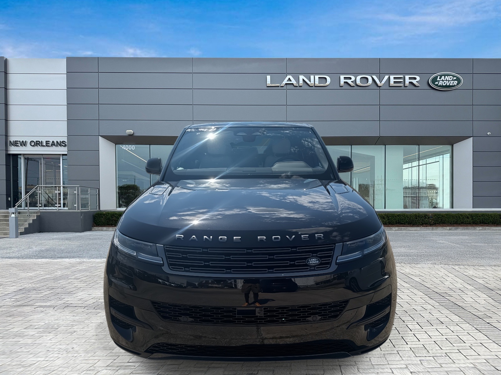 2025 Land Rover Range Rover Sport SE photo 4