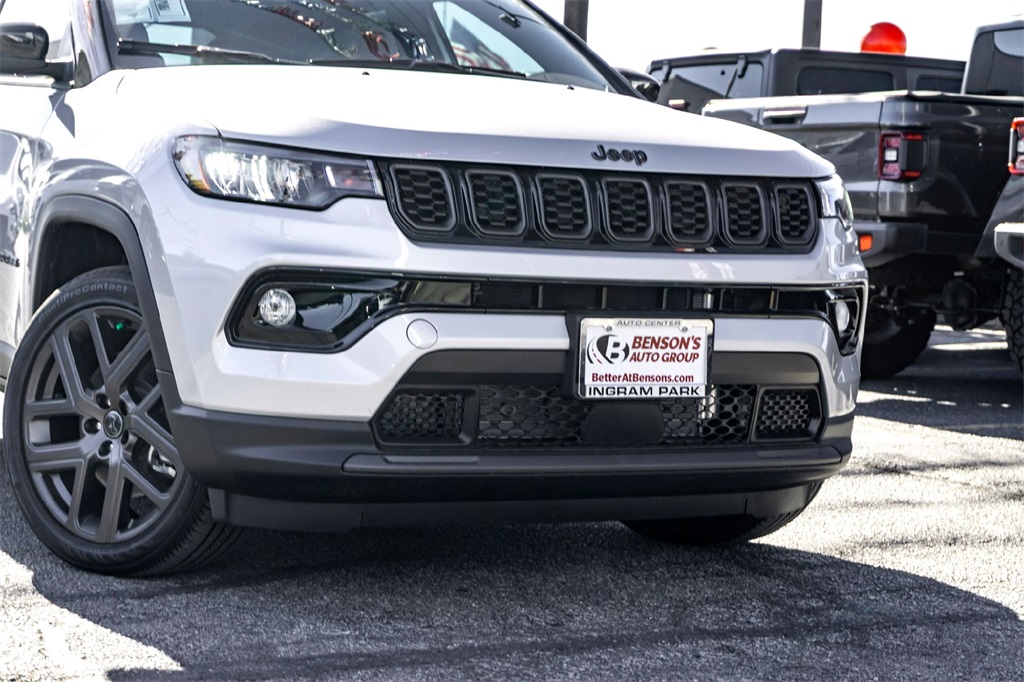 2026 Jeep Compass Limited photo 3