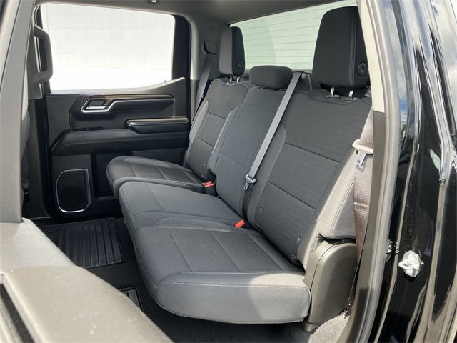 2024 Chevrolet Silverado 1500 LT photo 14