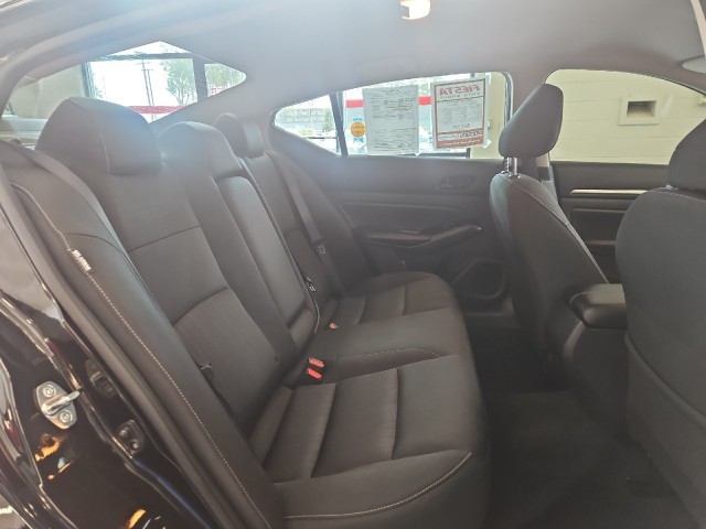Used 2023 BLACK Nissan 2.5 SV image 17
