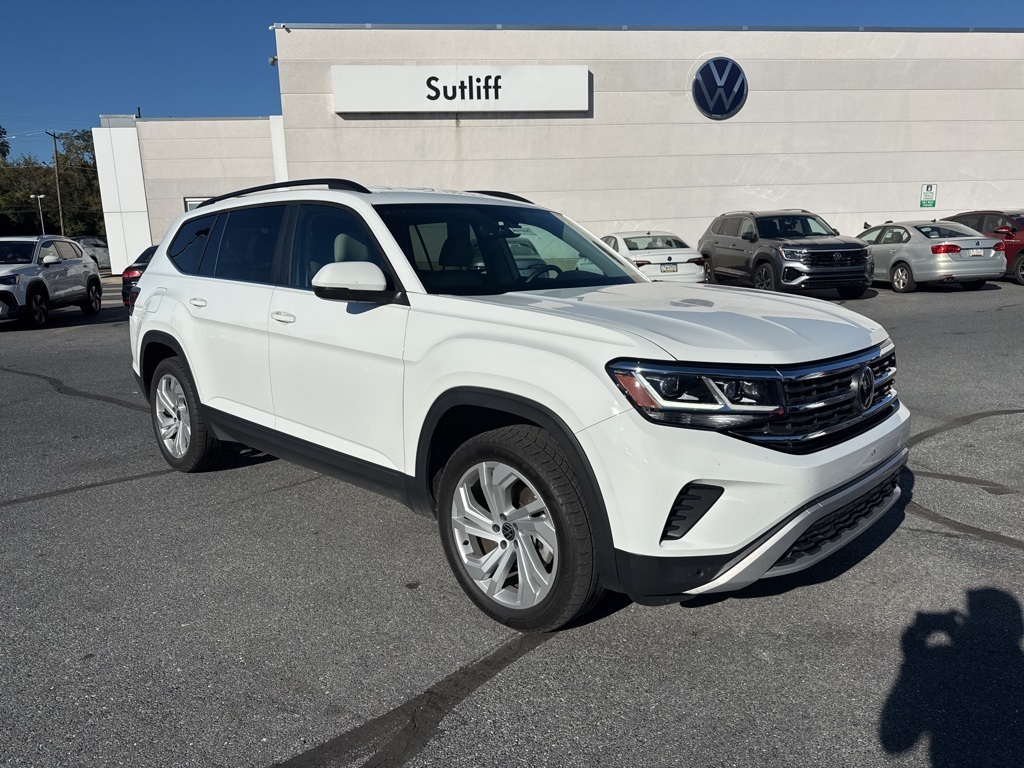 2023 Volkswagen Atlas V6 SE Technology photo 2