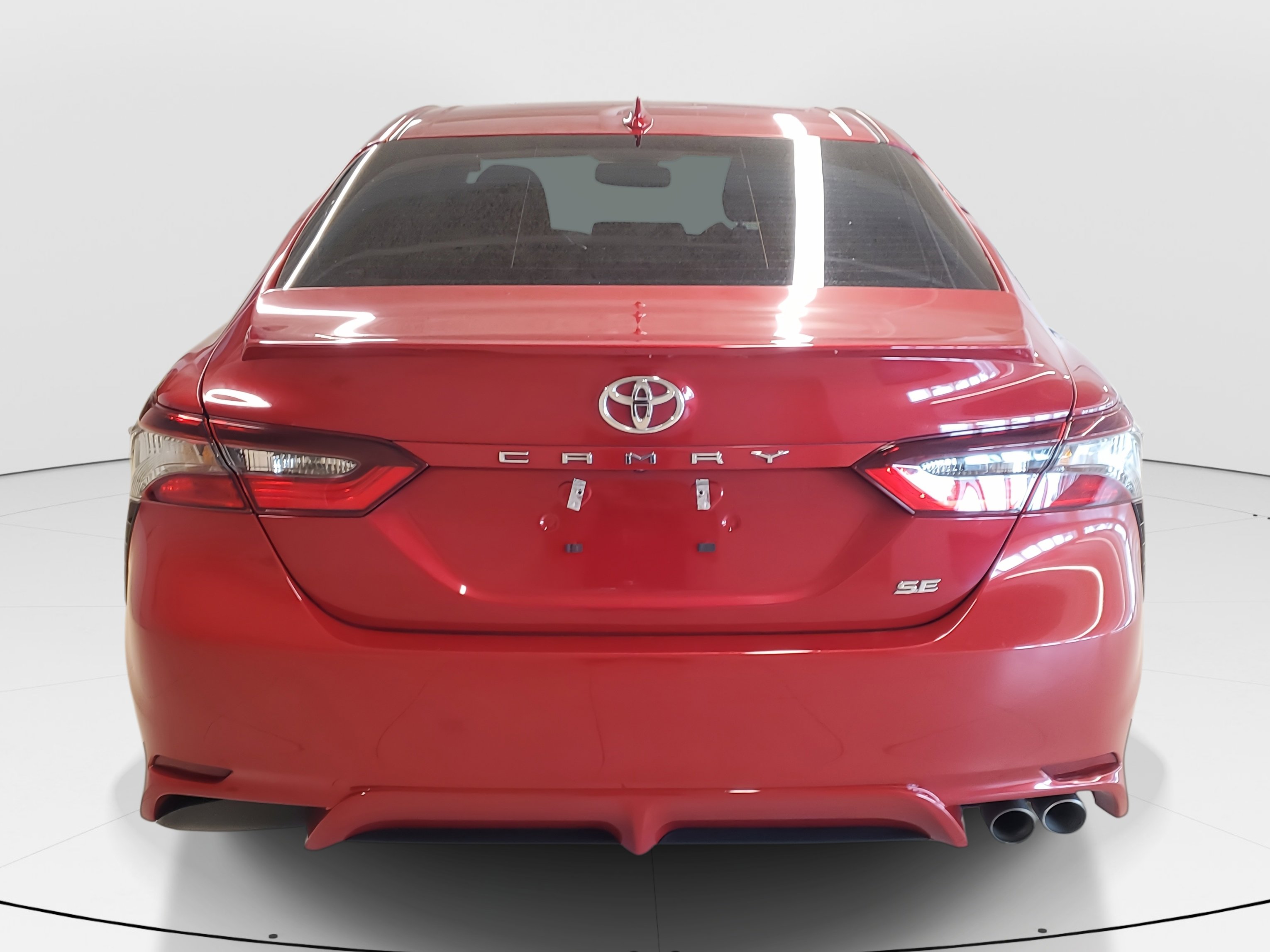 2022 Toyota Camry SE photo 7