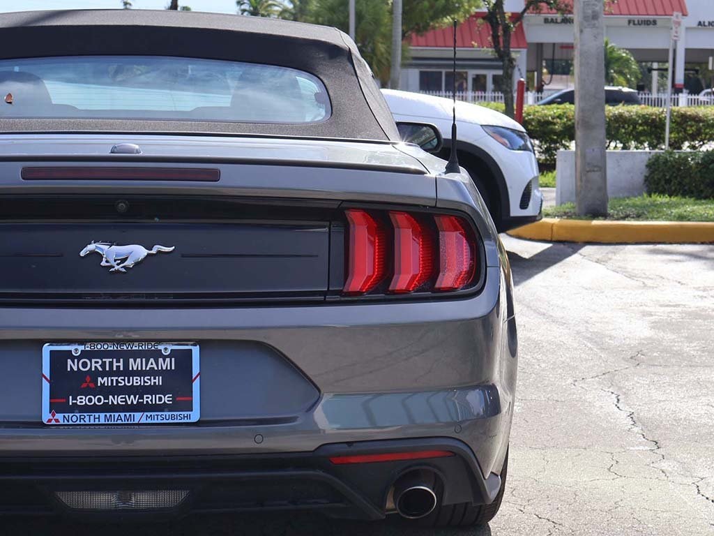 2022 Ford Mustang EcoBoost Premium photo 20