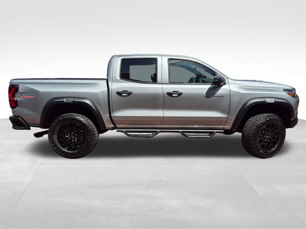 2024 Chevrolet Colorado Trail Boss photo 9