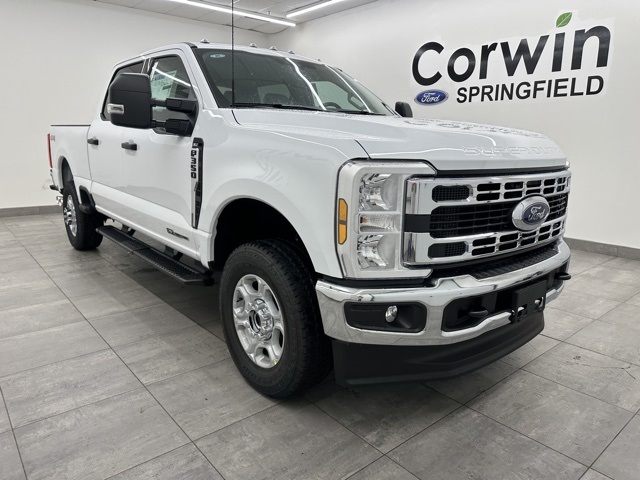 2026 Ford F-350 XLT photo 4