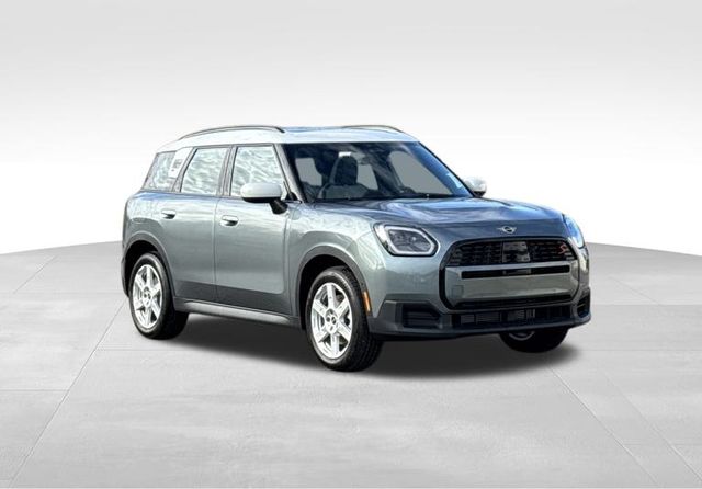 2026 MINI Countryman S's photo
