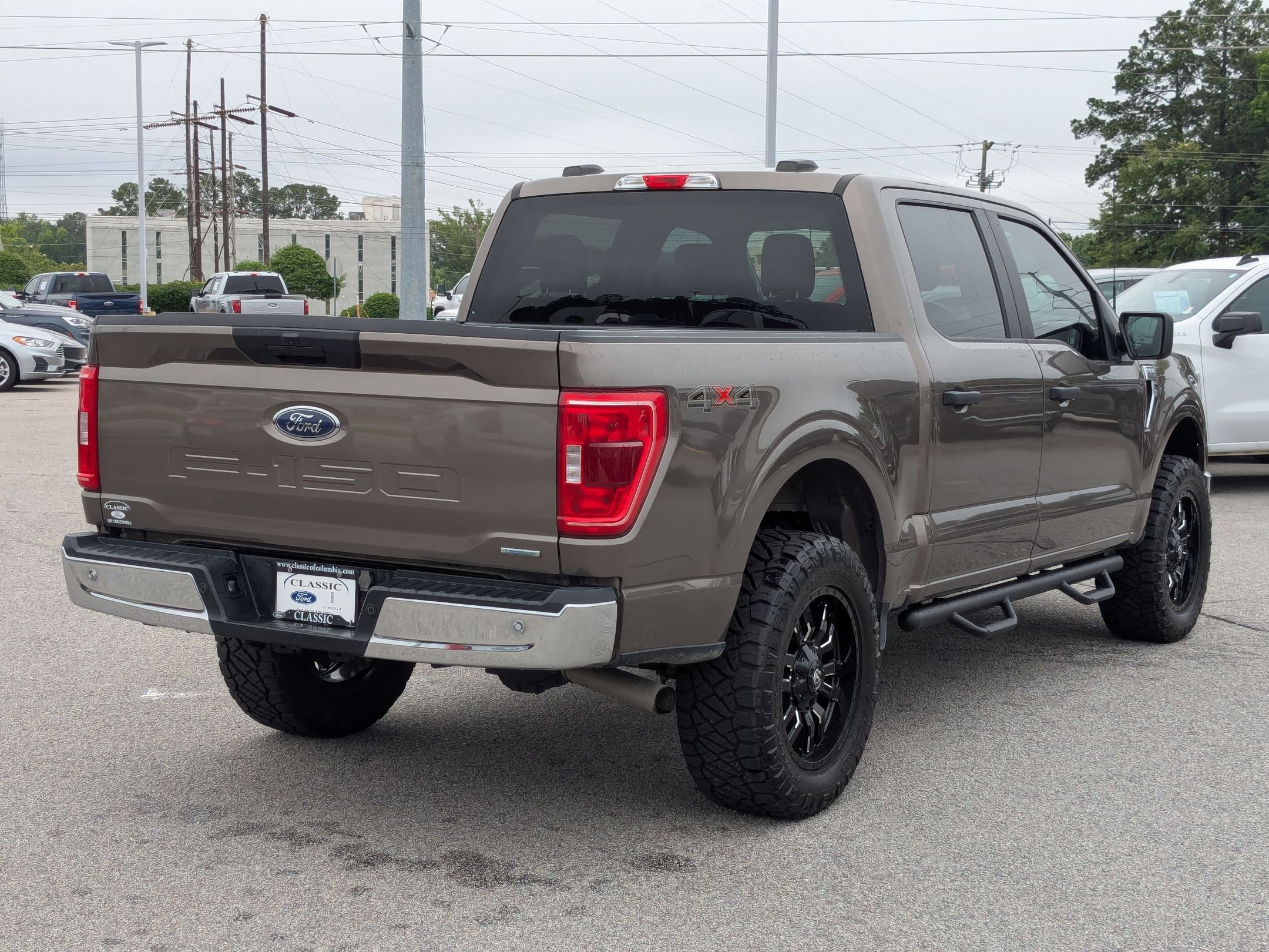 2023 Ford F-150 XLT photo 5
