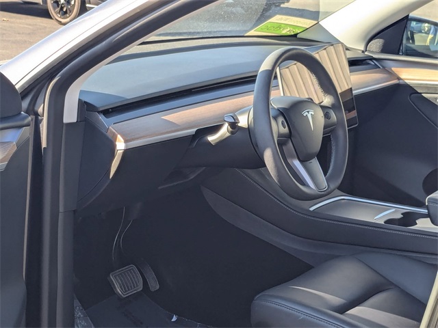 Used 2025 Tesla Model Y Long Range with VIN 7SAYGDED8SF269517 for sale in Jackson, TN