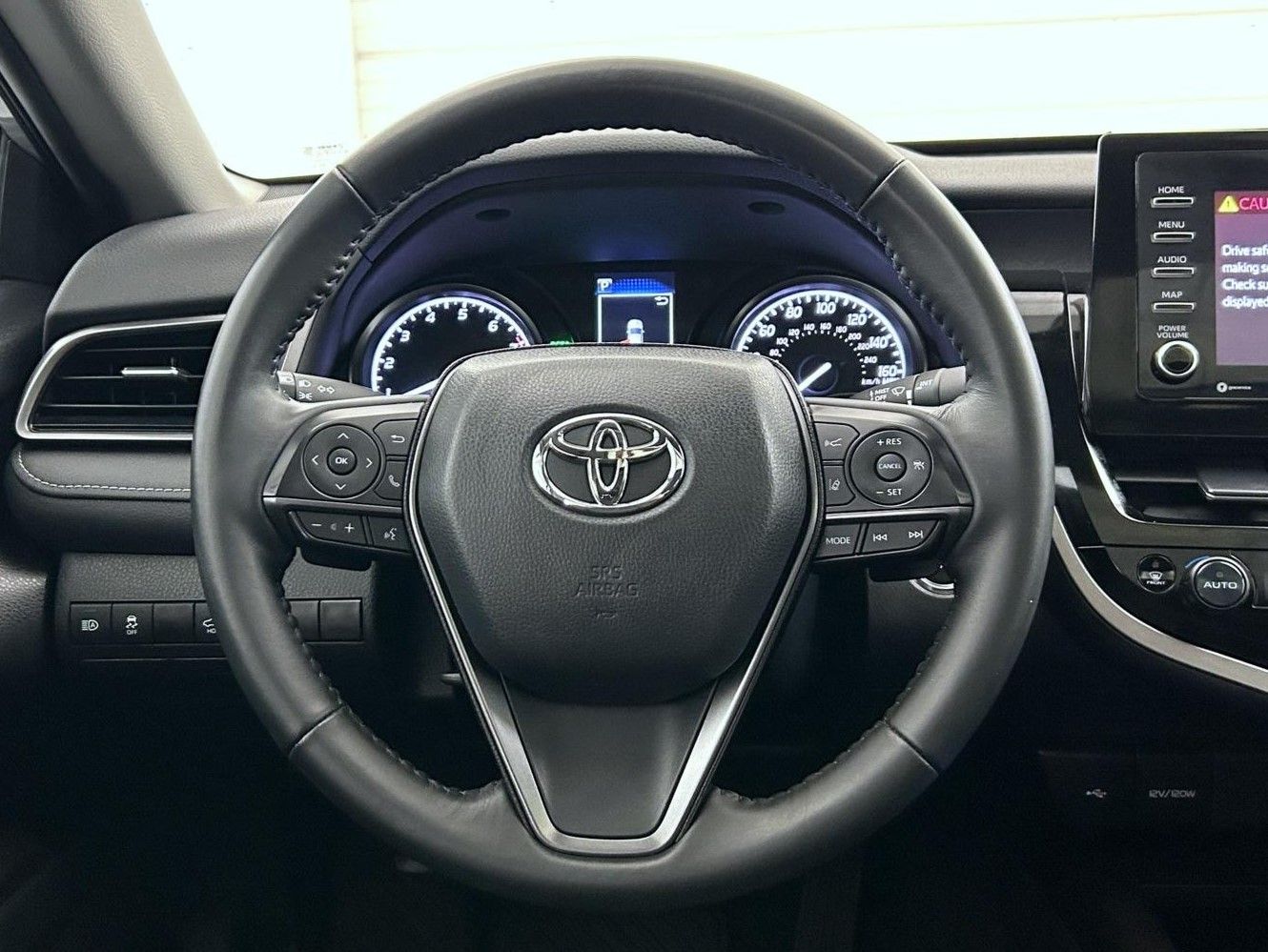 2023 Toyota Camry SE photo 11