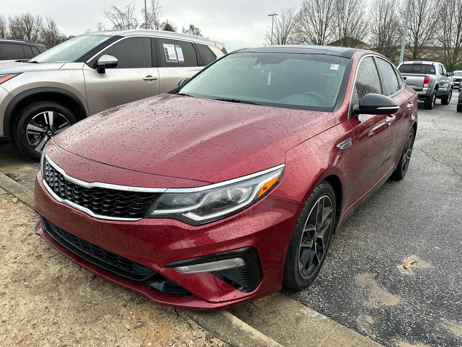 2020 Kia Optima SE's photo