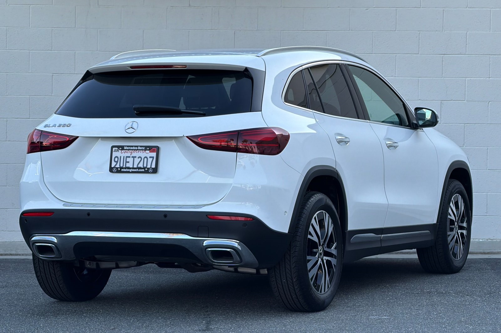 2025 Mercedes Benz GLA 250 photo 4