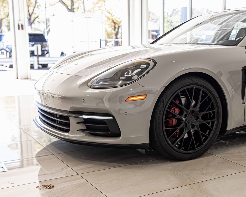 2019 PORSCHE PANAMERA - Image 4