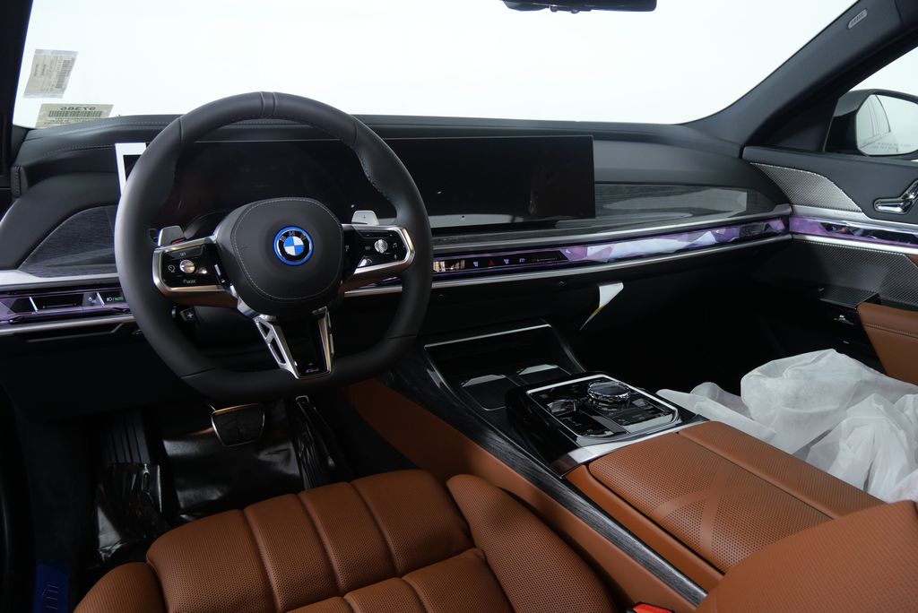 2025 Bmw 750e photo 17