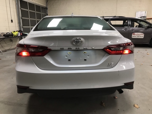 2022 Toyota Camry LE photo 4