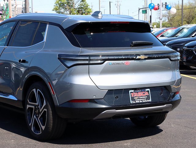 2025 Chevrolet Equinox EV 1LT photo 7
