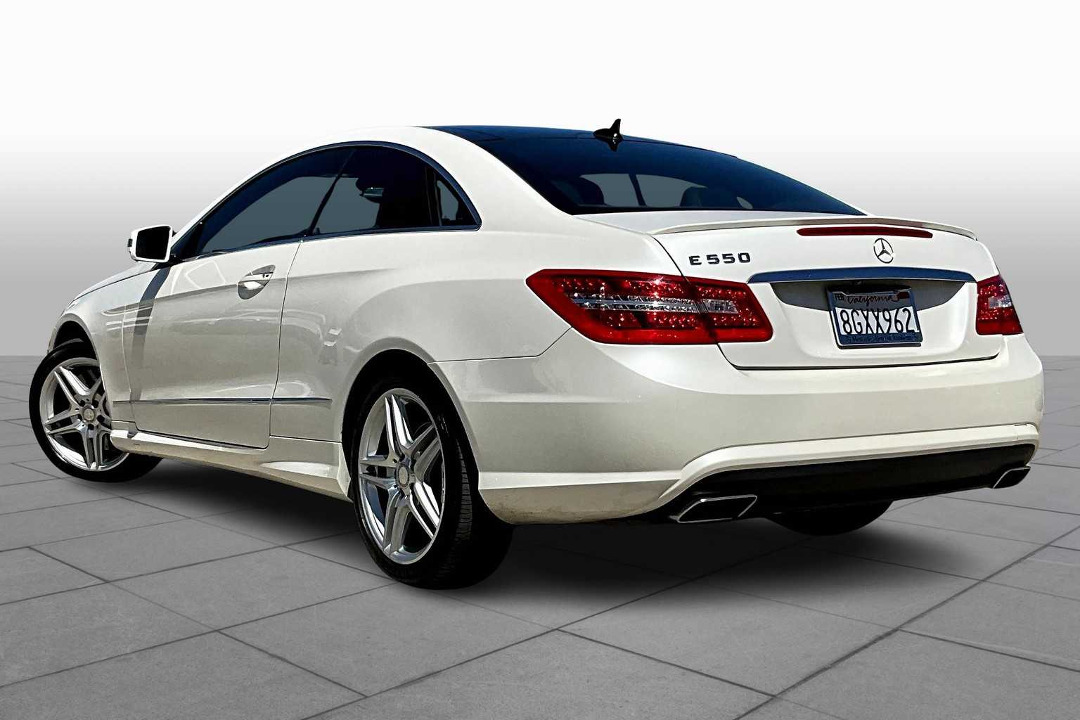 2013 Mercedes Benz E 550 photo 10