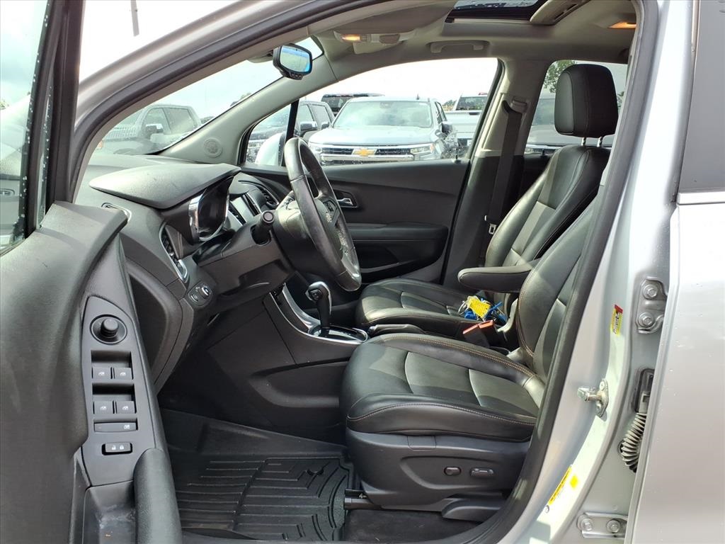 2017 Chevrolet Trax Premier photo 13