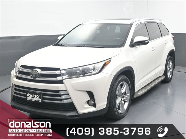 2017 Toyota Highlander Limited photo 4