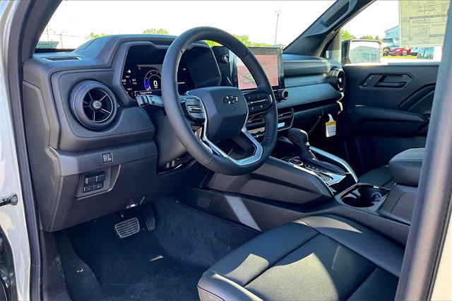 2025 Chevrolet Colorado Trail Boss photo 8