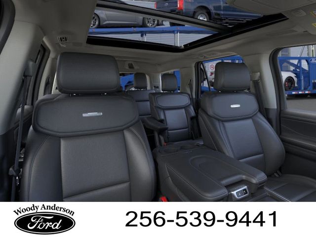2025 Ford Expedition Platinum photo 8