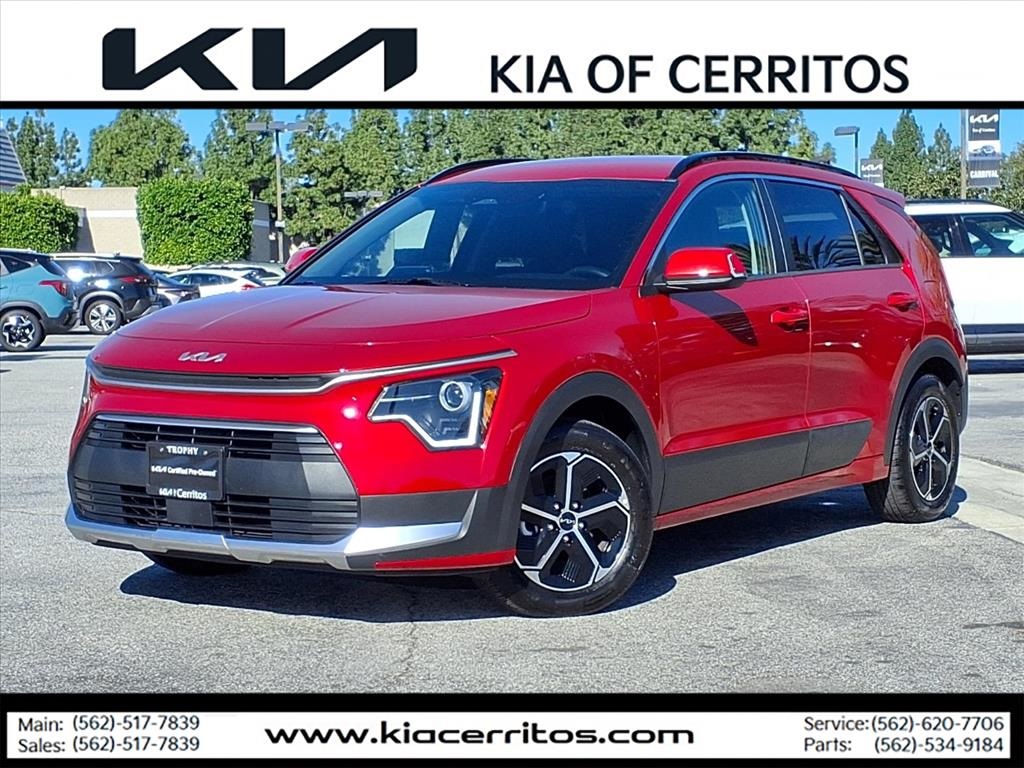 2023 Kia Niro EX's photo