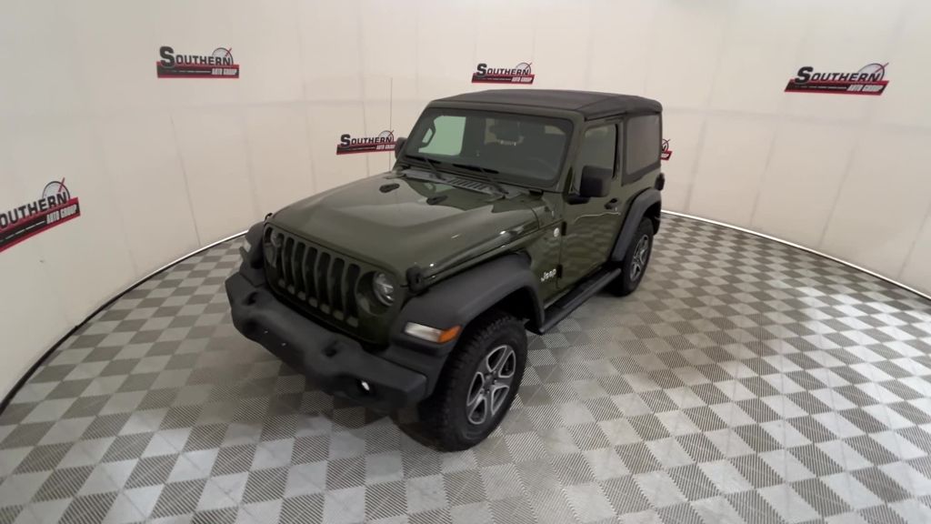 2020 Jeep Wrangler Sport S photo 4