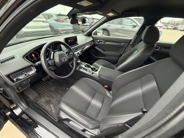 2025 Honda Civic Sport photo 3