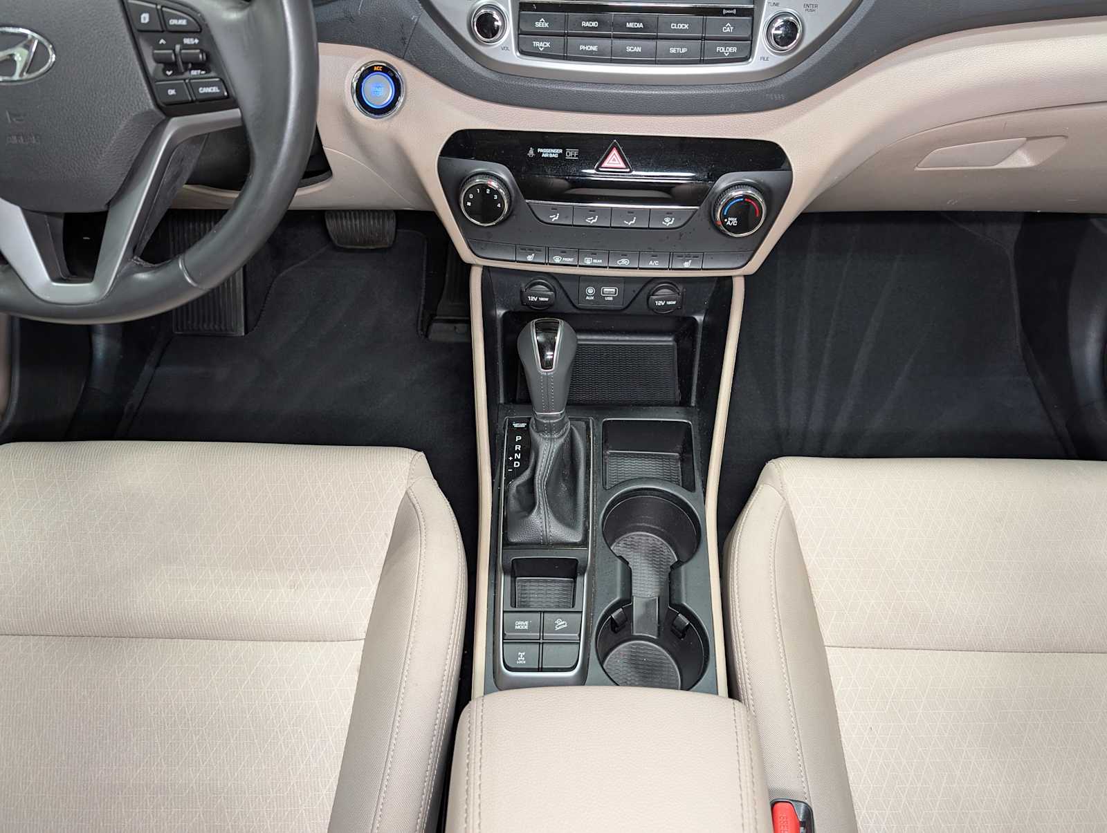 2017 Hyundai Tucson Sport photo 18