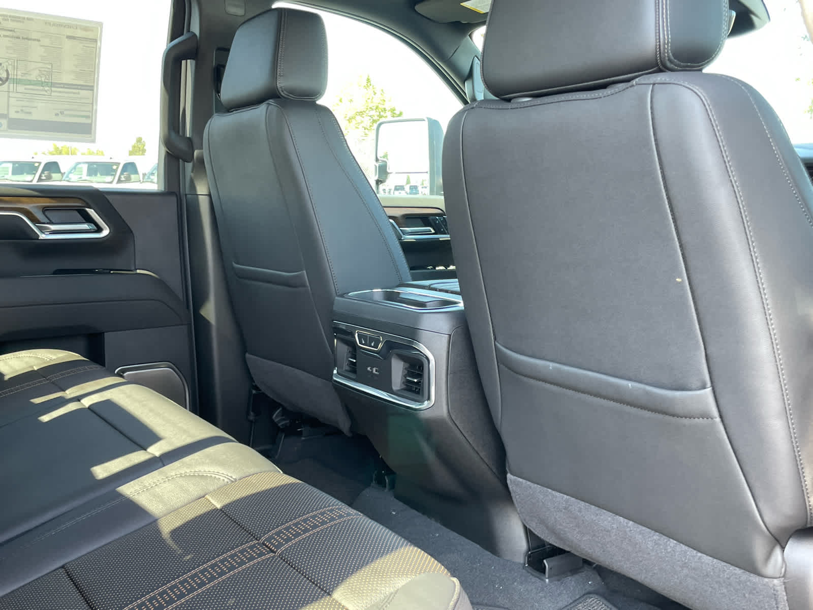 2026 Chevrolet Silverado 3500HD High Country photo 38