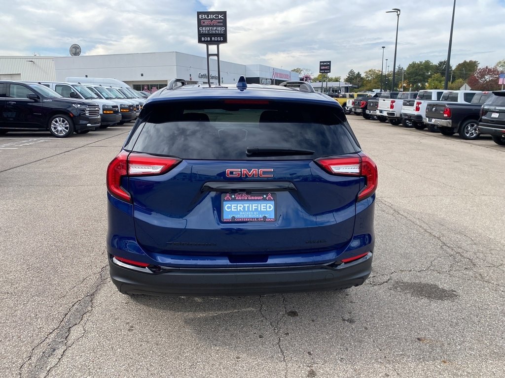2022 Gmc Terrain SLE photo 3