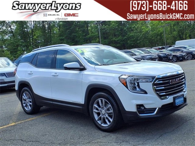 Used 2022 Summit White GMC SLT image 1