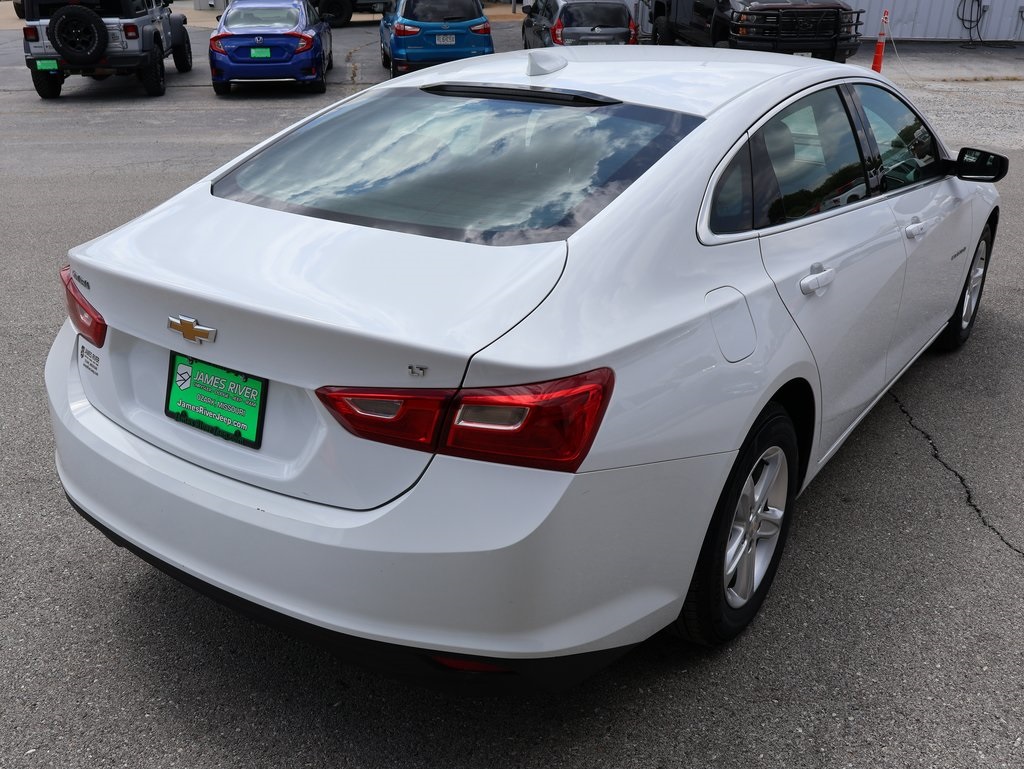 2023 Chevrolet Malibu 1LT photo 4