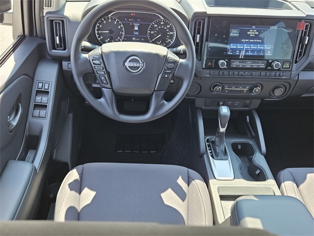 2026 Nissan Frontier S photo 7