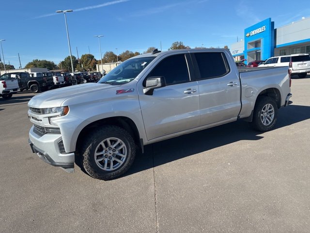 Used 2019 Chevrolet Silverado 1500 RST with VIN 3GCUYEED7KG180496 for sale in Kansas City