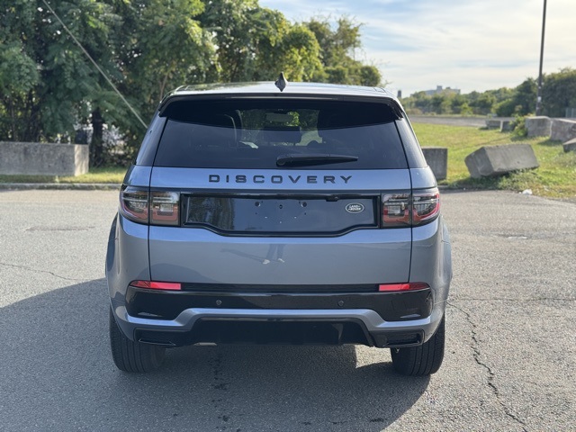 2023 Land Rover Discovery Sport S R-Dynamic photo 2