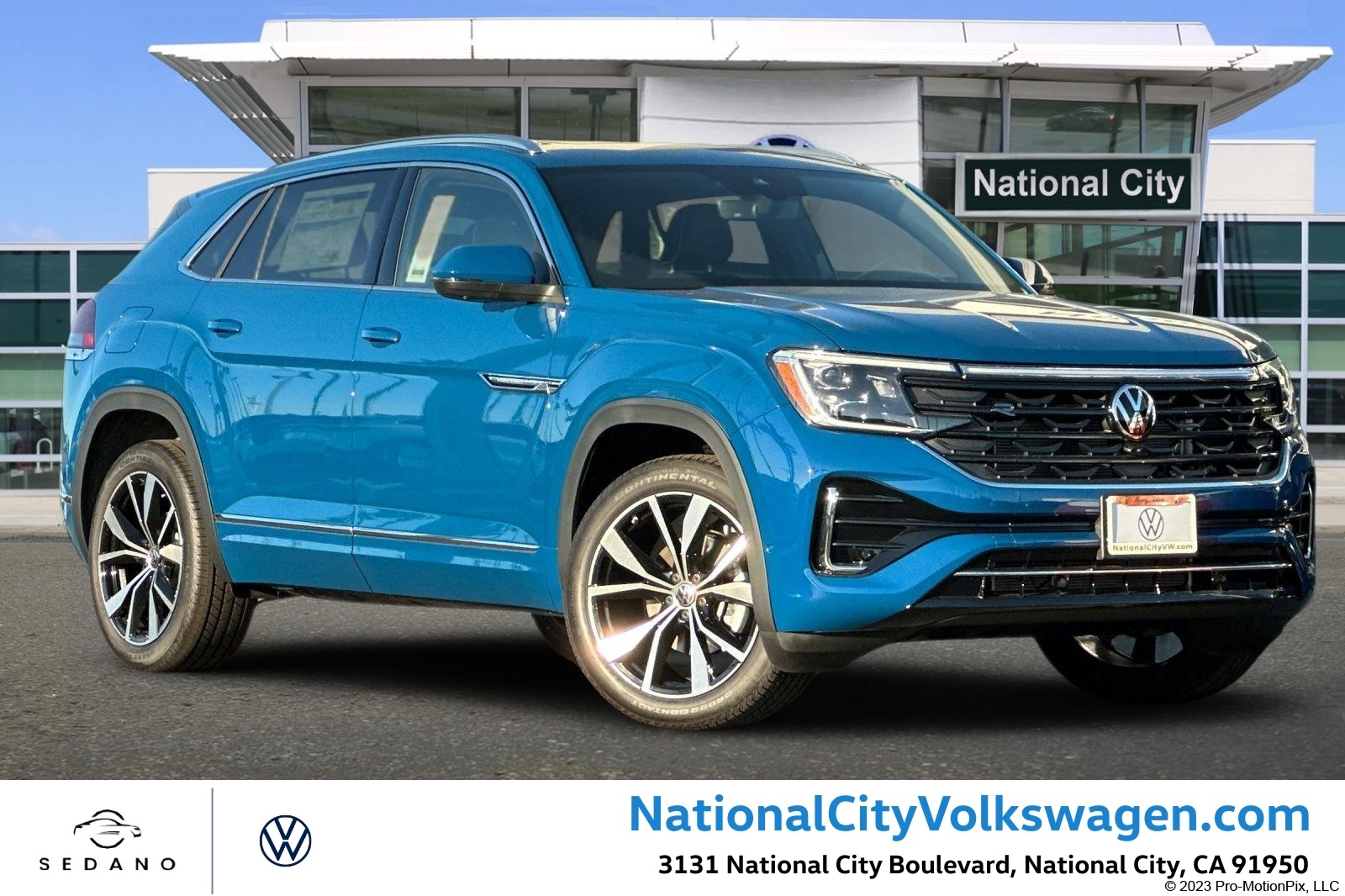 2025 Volkswagen Atlas Cross Sport SEL Premium R-LINE's photo