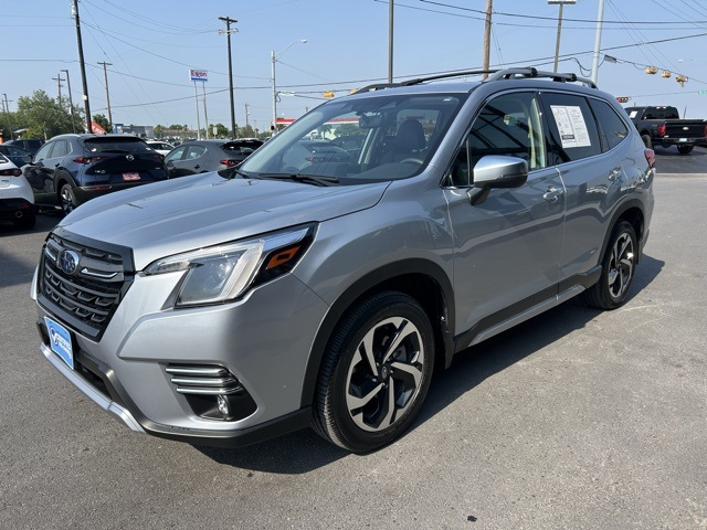 2024 Subaru Forester Touring photo 3