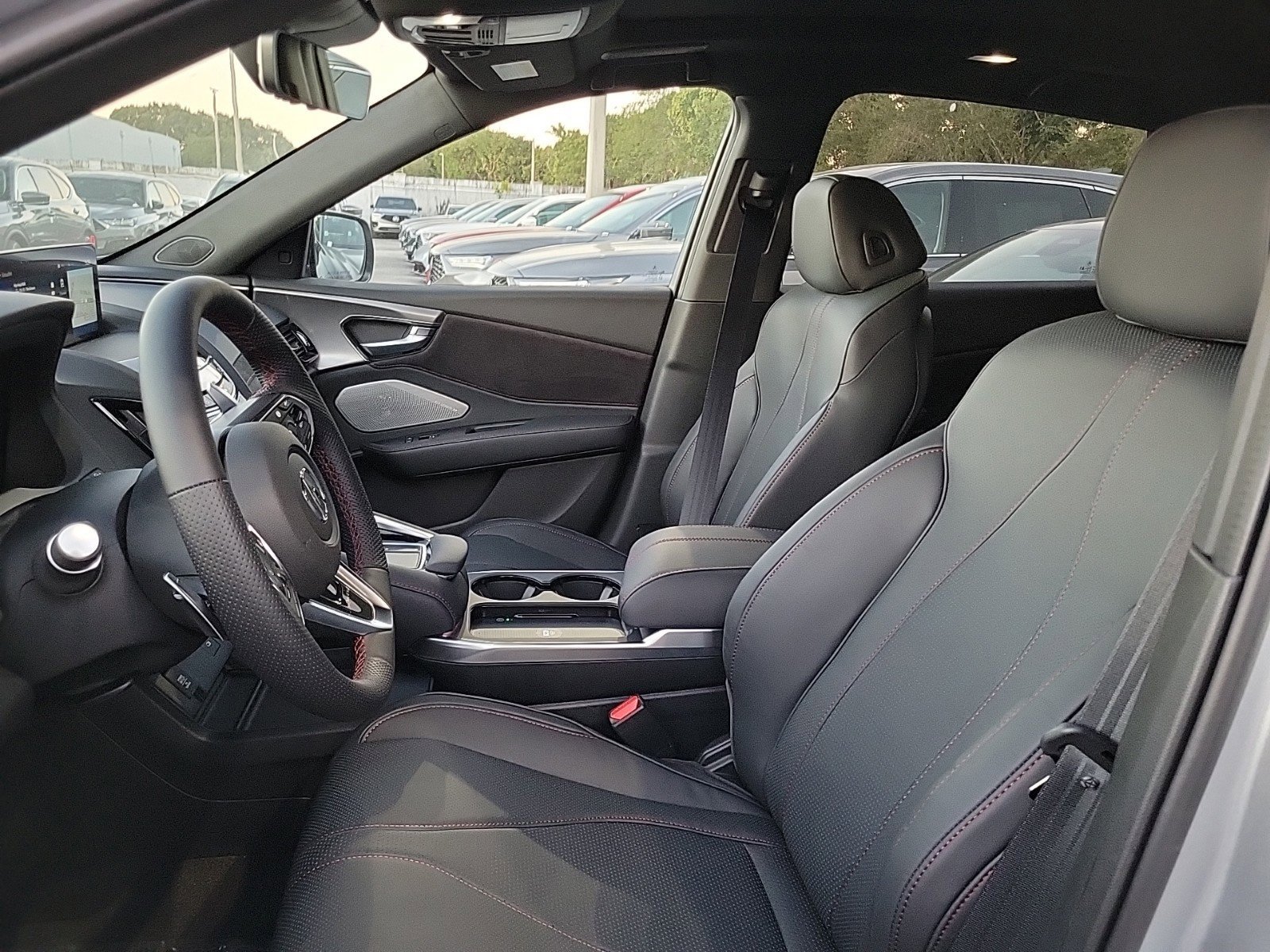 2025 Acura RDX A-Spec Advance photo 9
