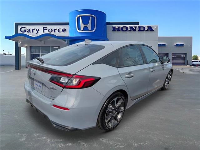 2025 Honda Civic Sport Touring photo 2