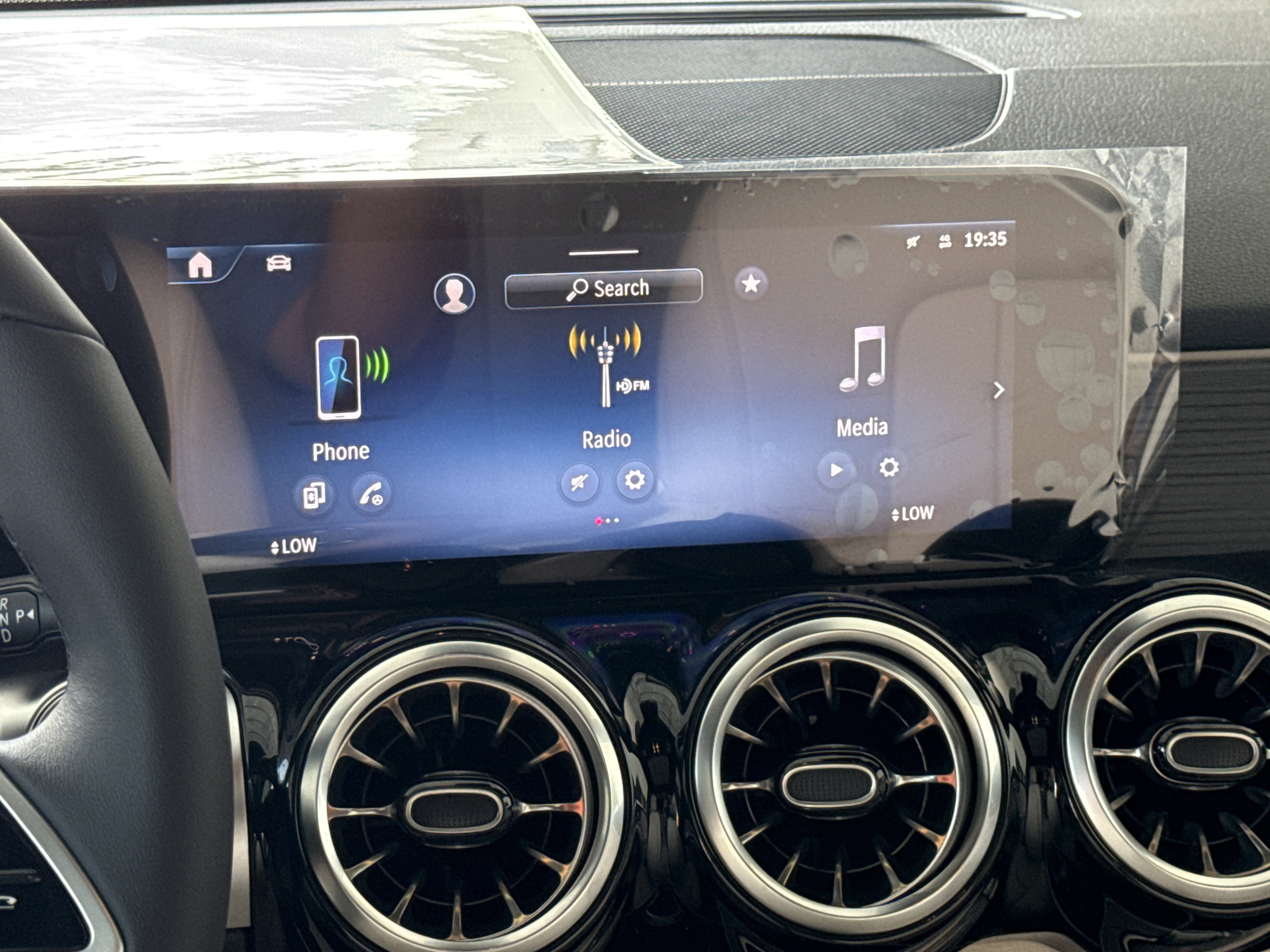 2026 Mercedes Benz GLB 250 photo 7