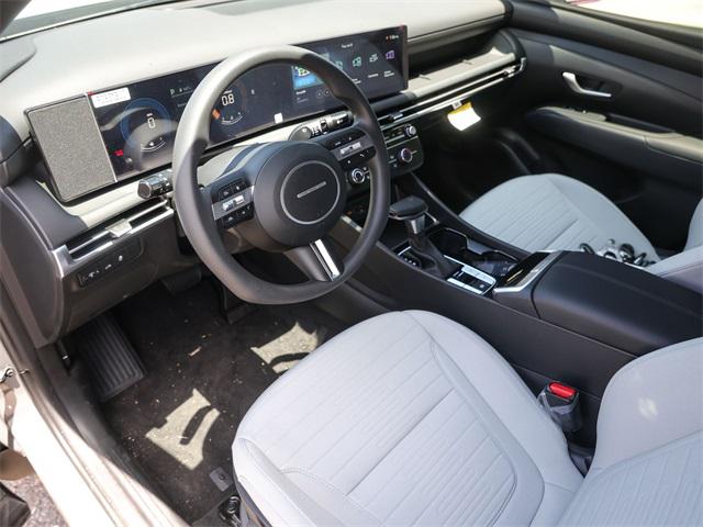 2025 Hyundai Santa Cruz SE photo 16