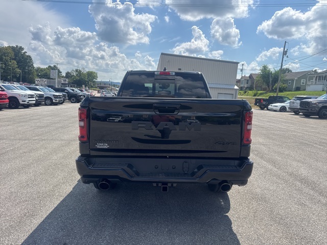 2026 Ram 1500 Laramie photo 4