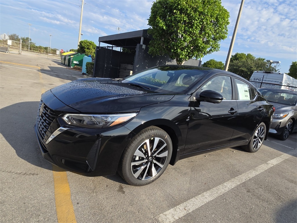 2025 Nissan Sentra SV photo 4