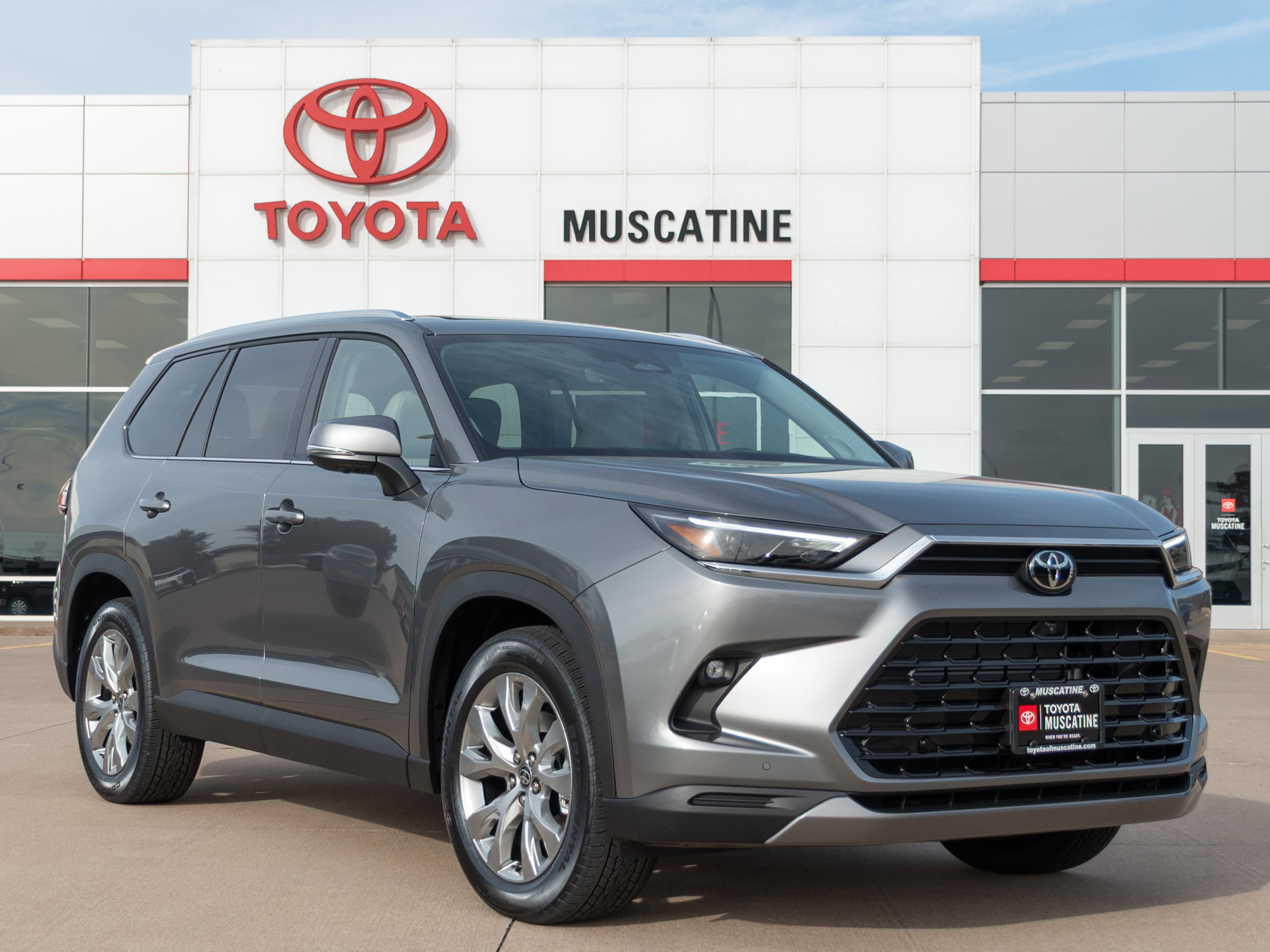 2026 Toyota Grand Highlander Limited's photo