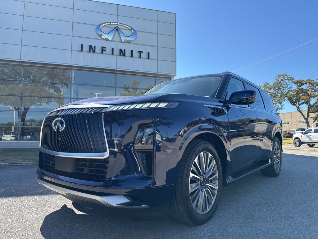 2025 INFINITI QX80 Sensory 4WD's photo