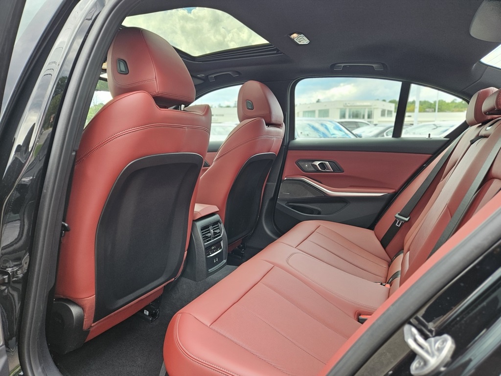 2025 Bmw 330i xDrive photo 17