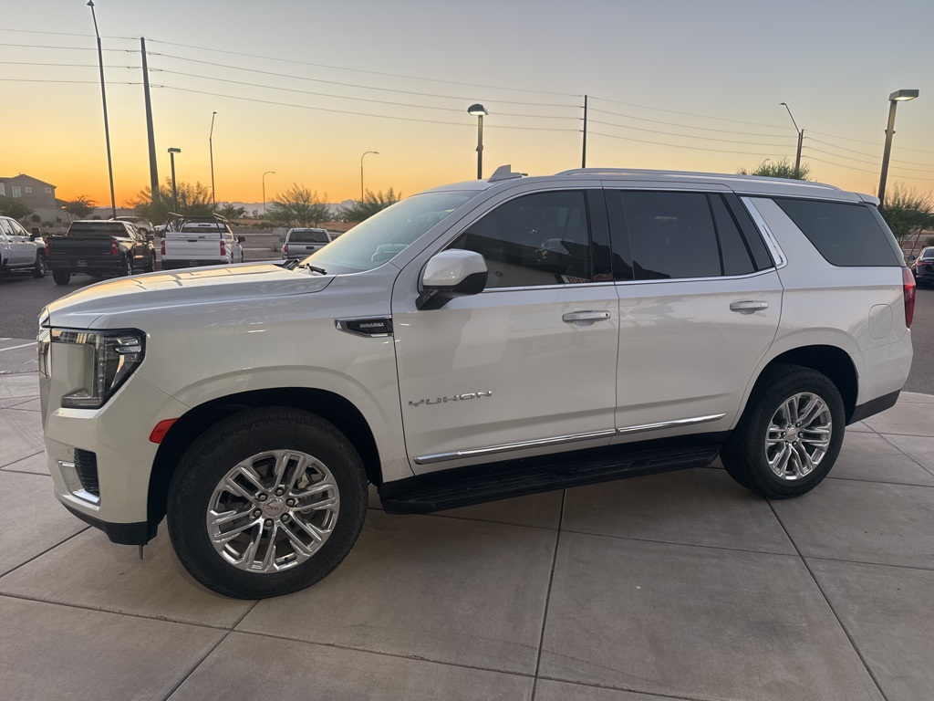 2023 Gmc Yukon SLT photo 8