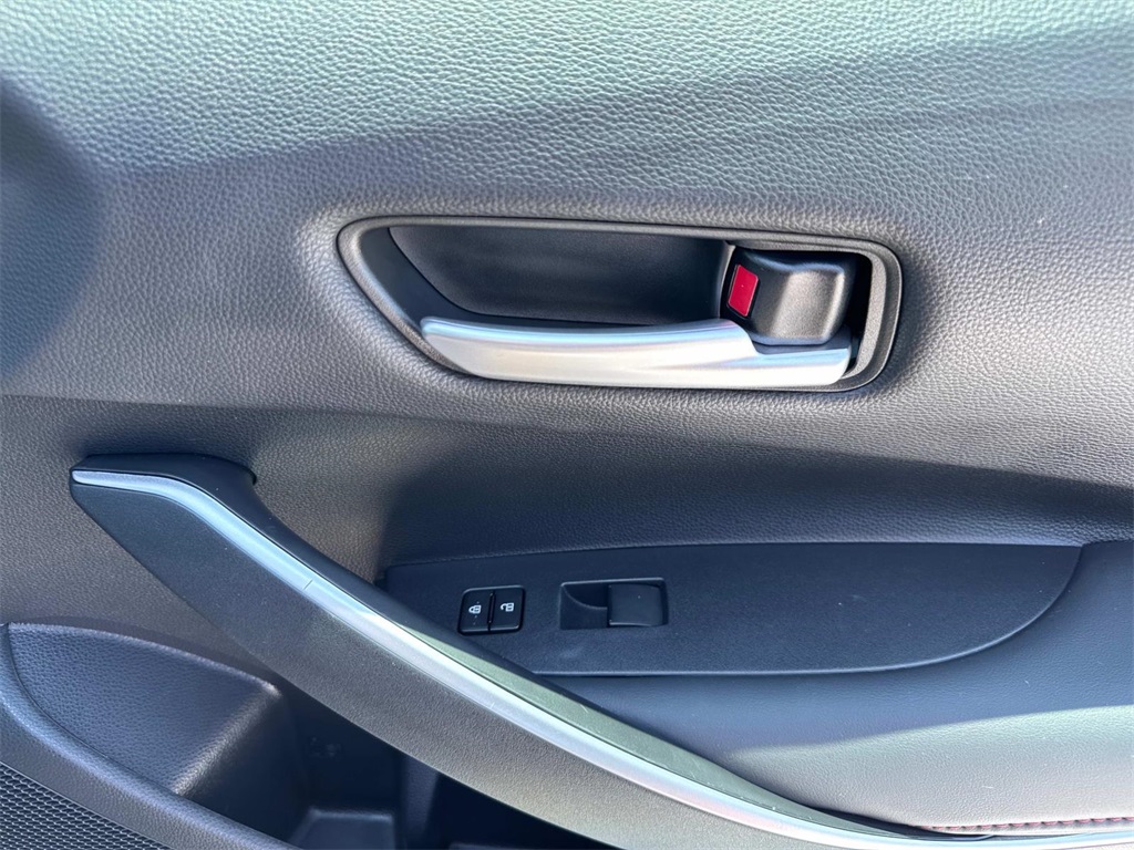 2024 Toyota Corolla SE photo 13